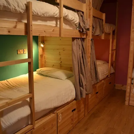 The Black Sheep كيلارني