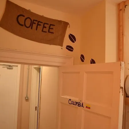 The Black Sheep كيلارني